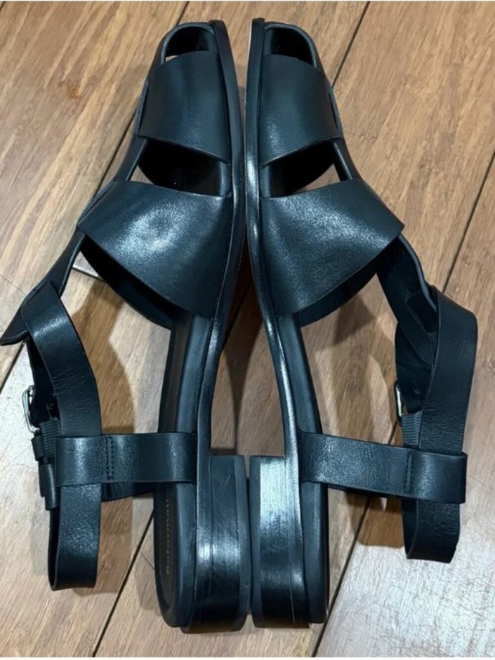 Reformation Freya Fisherman Sandals in Vachette Leather, Black NWOT